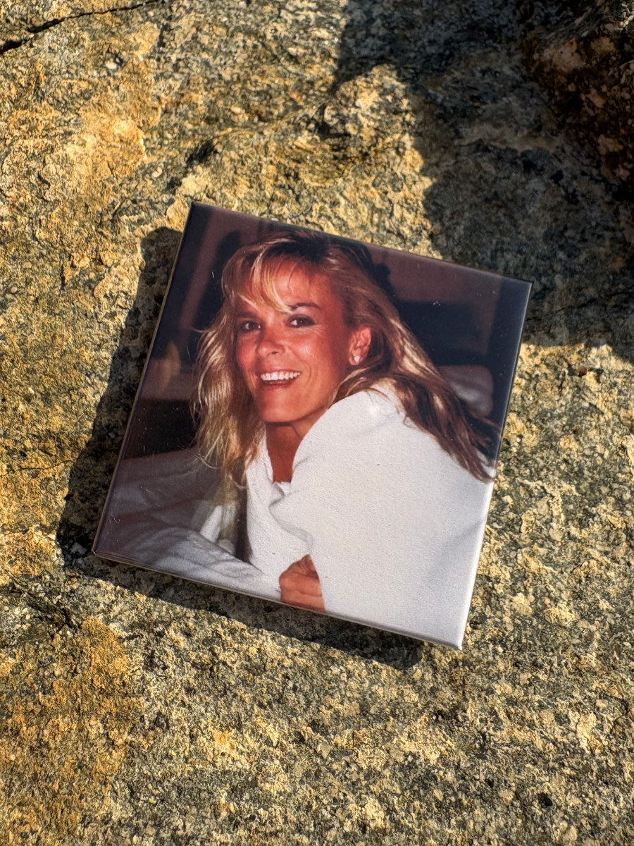 Nicole Brown-Simpson Memorial Magnet