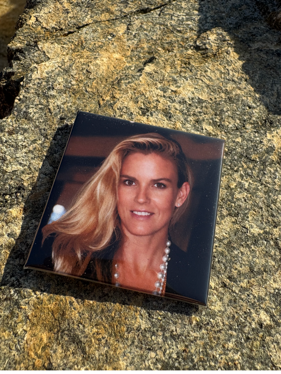 Nicole Brown-Simpson Memorial Magnet
